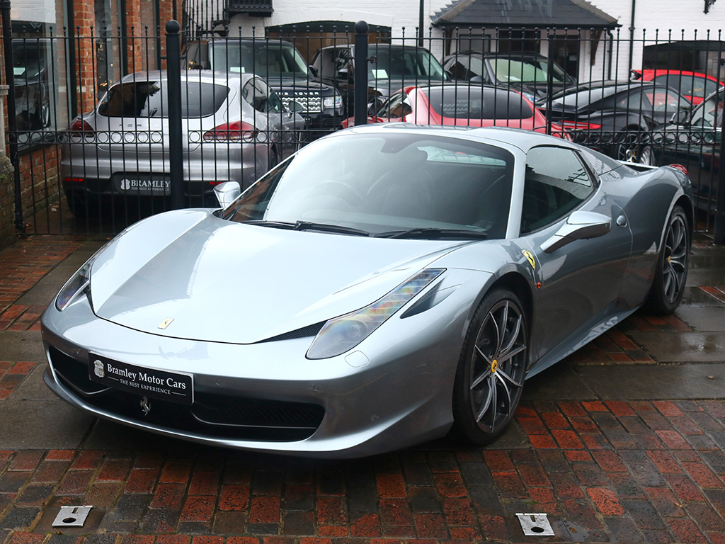 ferrari 458 spider exterior